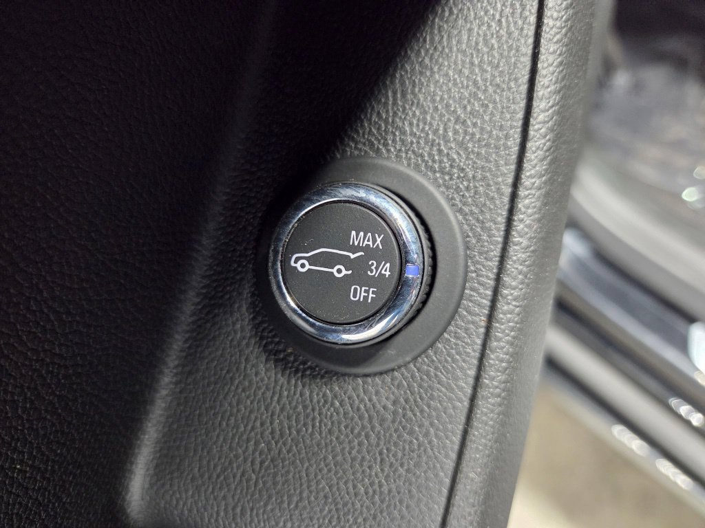 Used 2020 Chevrolet Traverse High Country w/ LPO, Floor Liner Package AWD/4WD image 28