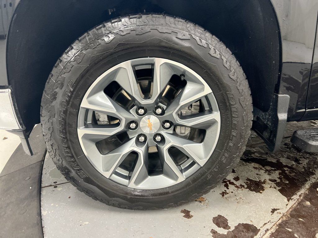 Used 2026 Chevrolet Silverado 1500 LT AWD/4WD image 27