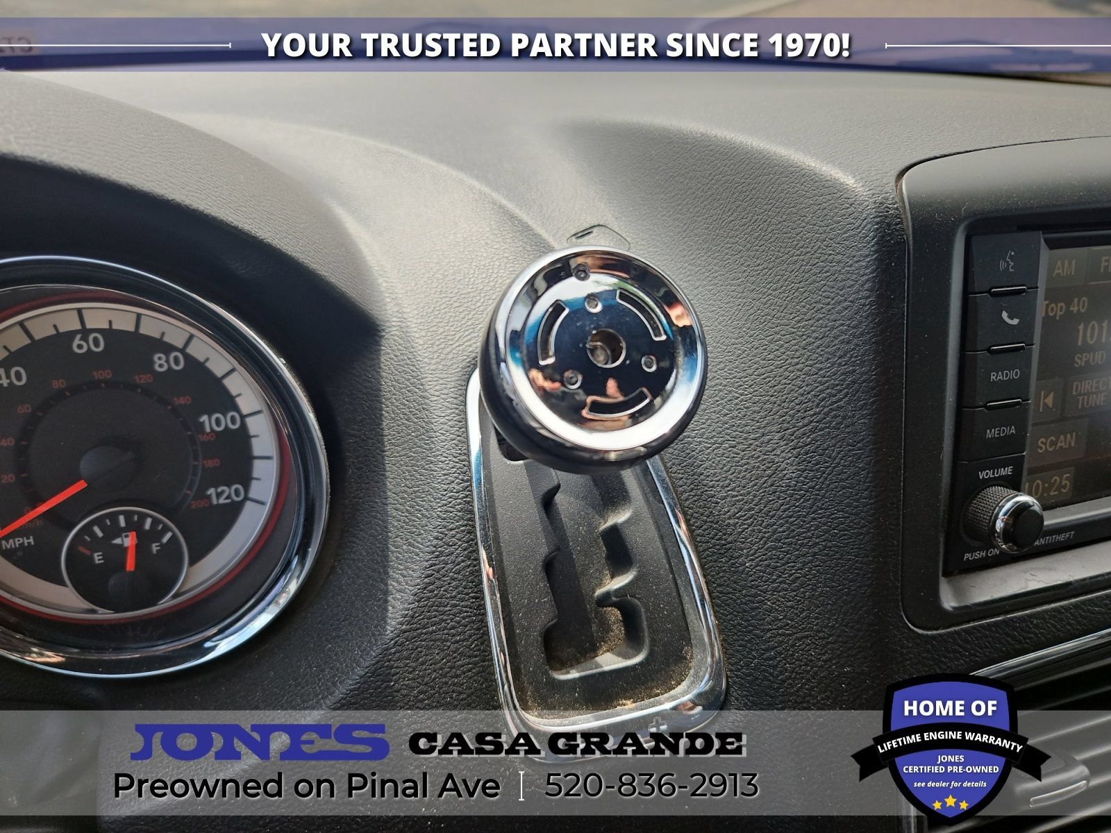 Used 2017 Dodge Grand Caravan SXT FWD image 18