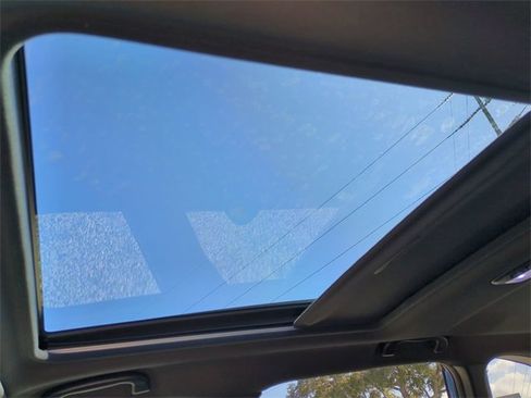 Used 2025 Subaru Forester Premium image 23