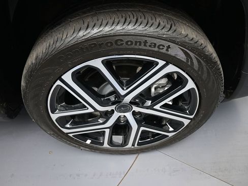 Used 2025 Jeep Compass Limited AWD/4WD image 13