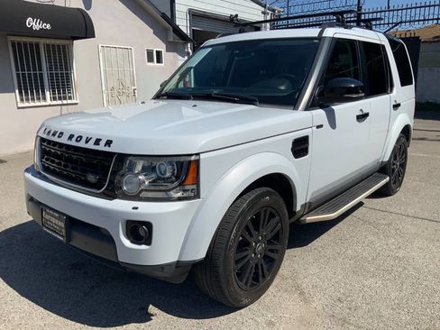 Used 2016 Land Rover LR4 HSE AWD/4WD image 22