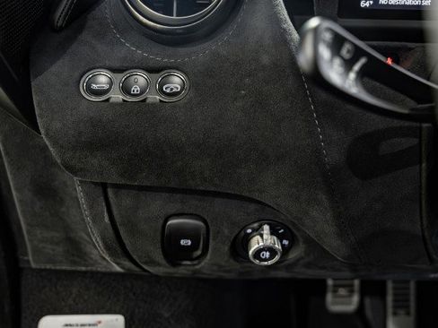 Used 2018 McLaren 720S Performance image 27