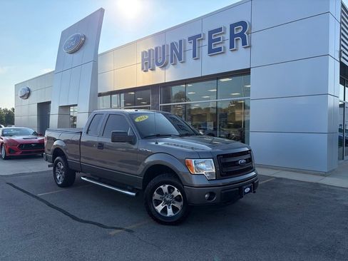 Used 2014 Ford F150 STX w/ Equipment Group 201A Mid AWD/4WD image 1