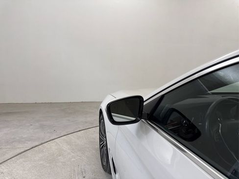 Used 2019 BMW 530i RWD image 20