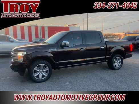 Used 2018 Ford F150 Platinum w/ Equipment Group 701A Luxury image 19