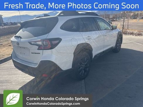 Used 2025 Subaru Outback Onyx Edition image 8