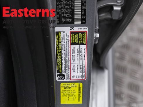 Used 2024 Toyota Camry SE image 35