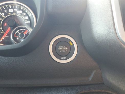 Used 2023 RAM 1500 Big Horn image 25