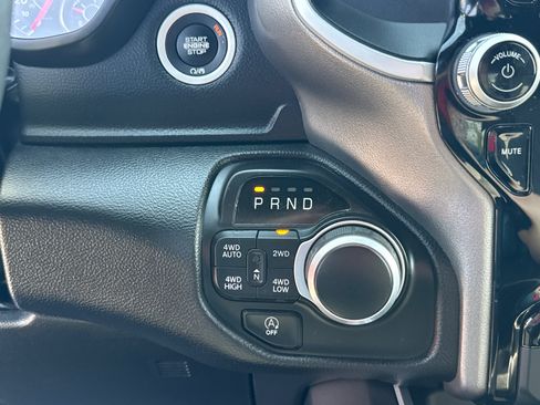 Used 2023 RAM 1500 Lone Star AWD/4WD image 15