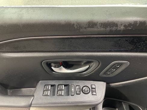 Used 2023 Honda Pilot TrailSport image 23