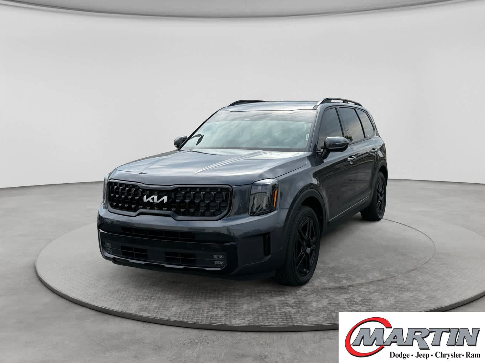 Used 2024 Kia Telluride SX X-Line AWD/4WD image 1