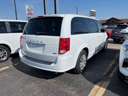 Used 2017 Dodge Grand Caravan SE w/ Power Window Group FWD image 5