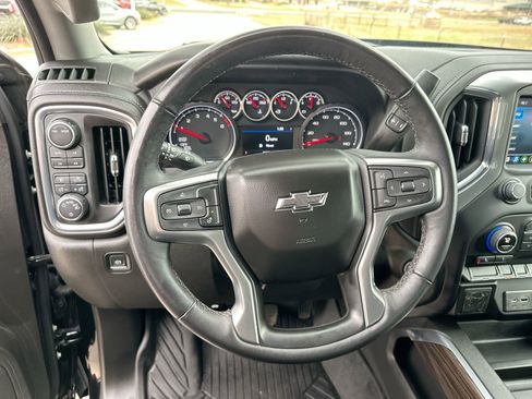Used 2022 Chevrolet Silverado 1500 RST image 14