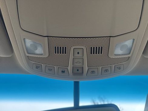 Used 2016 Lincoln MKZ w/ Equipment Group 300A Reserve image 32