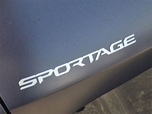 New 2026 Kia Sportage SX image 8