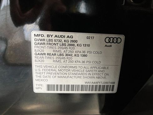 Used 2018 Audi SQ5 Premium Plus AWD/4WD image 40