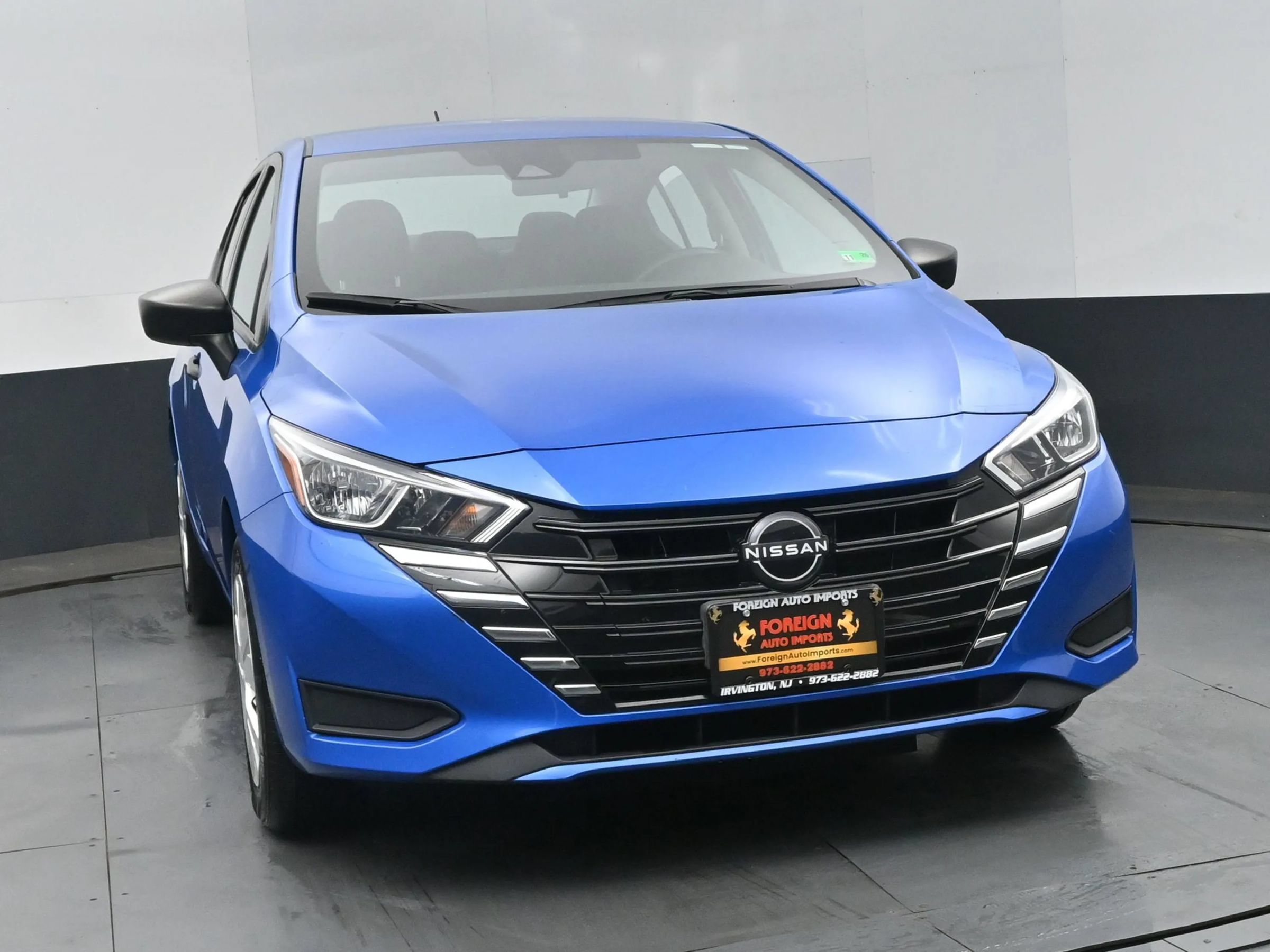 Used 2024 Nissan Versa S w/ Trunk Package FWD image 3