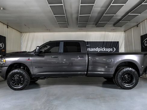 Used 2024 RAM 3500 Laramie w/ Night Edition AWD/4WD image 11