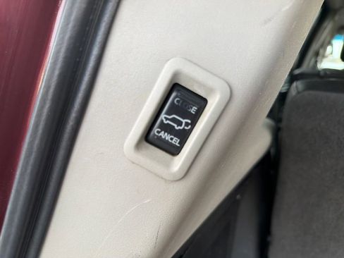 Used 2011 Nissan Armada Platinum w/ 2nd Row Captain Seat Pkg image 36