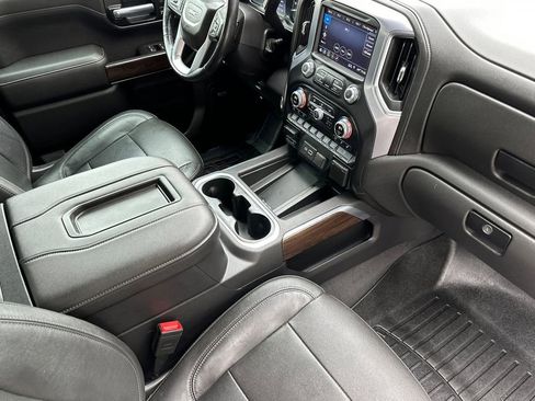 Used 2019 GMC Sierra 1500 SLT w/ SLT Premium Plus Package AWD/4WD image 15
