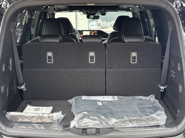 New 2027 INFINITI QX80 Autograph AWD/4WD image 32