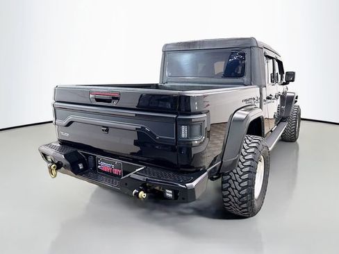 Used 2023 Jeep Gladiator Sport image 10