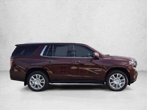 Used 2023 Chevrolet Tahoe High Country w/ Premium Package 2 RWD image 4