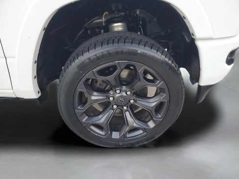 Certified 2021 RAM 1500 Limited w/ Night Edition image 31