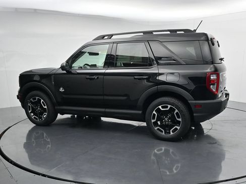 Used 2023 Ford Bronco Sport Outer Banks w/ Tech Package AWD/4WD image 5