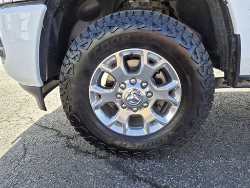 Used 2024 RAM 2500 Laramie image 33