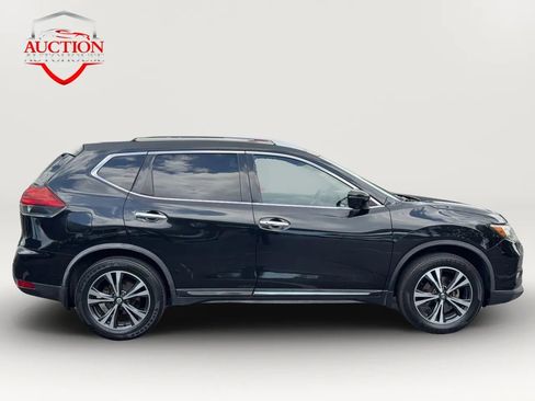 Used 2018 Nissan Rogue SL image 8
