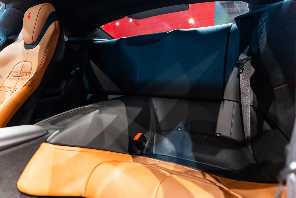 Certified 2021 Ferrari Roma RWD image 40