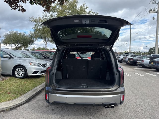 Used 2023 Kia Telluride EX X-Line AWD/4WD image 17