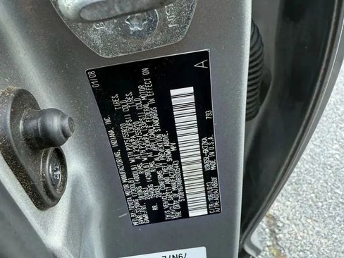 Used 2008 Toyota Sequoia Platinum image 37