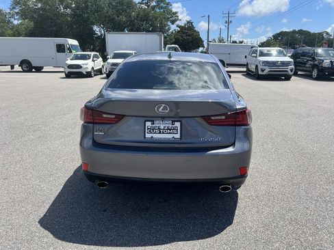 Used 2015 Lexus IS 250 image 4
