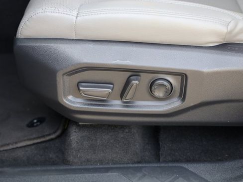 Used 2022 Toyota Tundra SR5 w/ TRD Off-Road Premium Package image 16