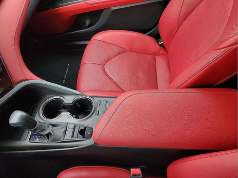 Used 2022 Toyota Camry XSE w/ Navigation Package image 20