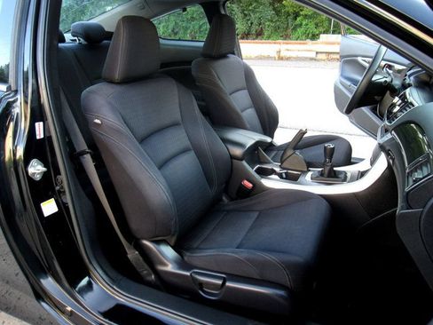 Used 2015 Honda Accord EX image 23
