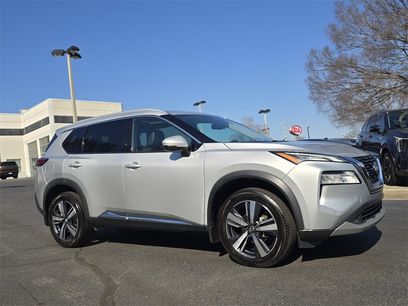 Used 2021 Nissan Rogue SL w/ Premium Package