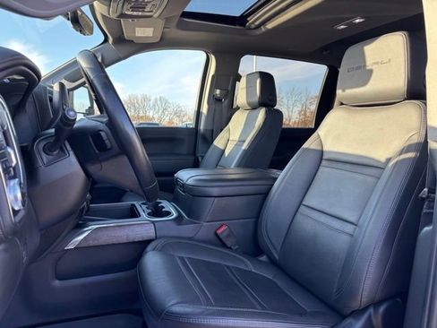 Used 2023 GMC Sierra 2500 Denali w/ Denali Ultimate Package image 20
