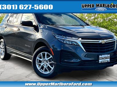 Used 2022 Chevrolet Equinox LS w/ LS Convenience Package