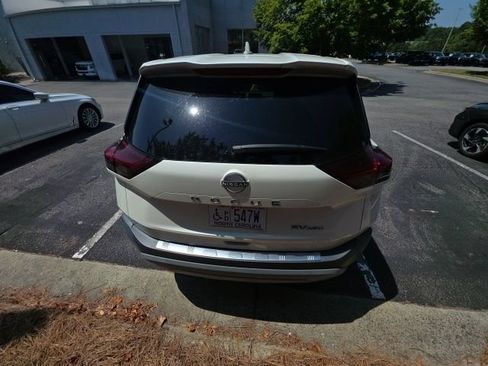Certified 2022 Nissan Rogue SV AWD/4WD image 7
