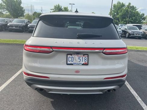 Used 2024 Lincoln Corsair AWD image 5