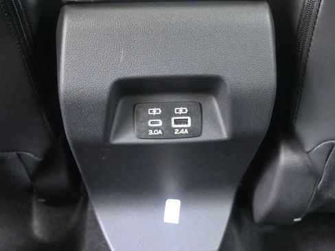 Certified 2025 Subaru Crosstrek 2.5i Limited w/ Crosstrek Mirror Package image 35