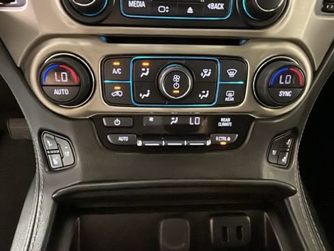 Used 2020 GMC Yukon XL Denali w/ Open Road Package AWD/4WD image 23