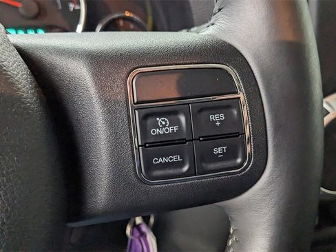 Used 2012 Jeep Wrangler Unlimited Sahara w/ Dual Top Group image 30