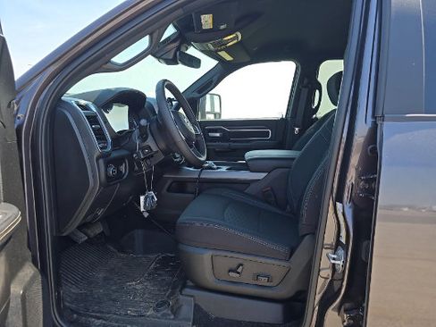 Used 2025 RAM 2500 Big Horn AWD/4WD image 7