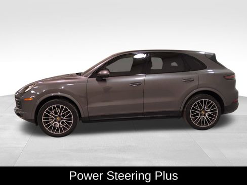 Used 2021 Porsche Cayenne image 6