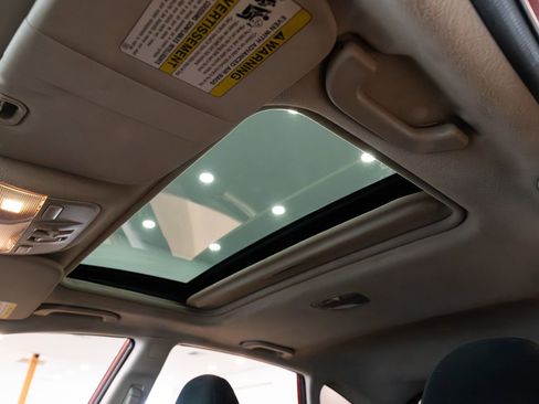 Used 2010 Subaru Impreza 2.5i Premium image 15